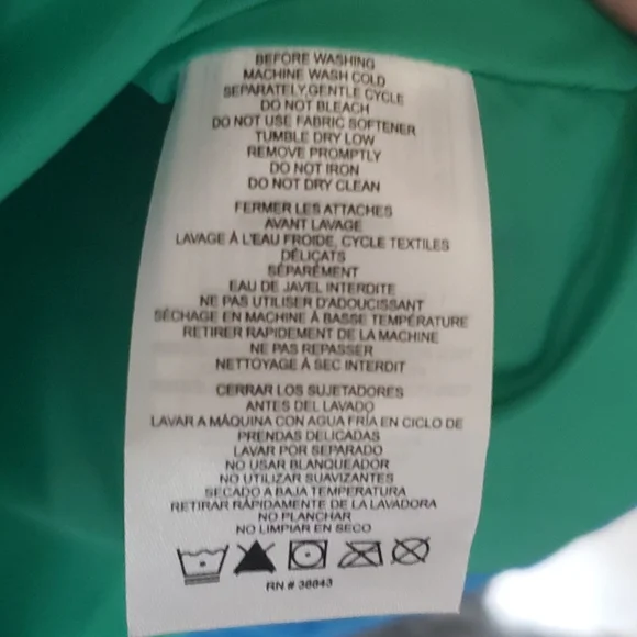 IZOD retro puffer jacket - Picture 7 of 8